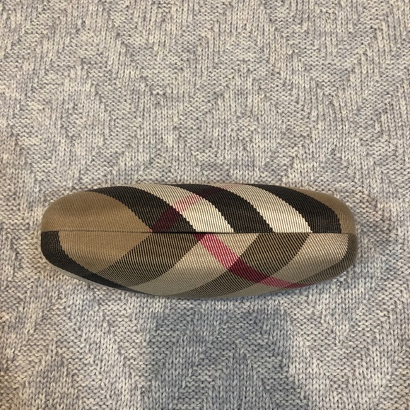 Authentic Burberry Glass Case - Picture 4 of 9